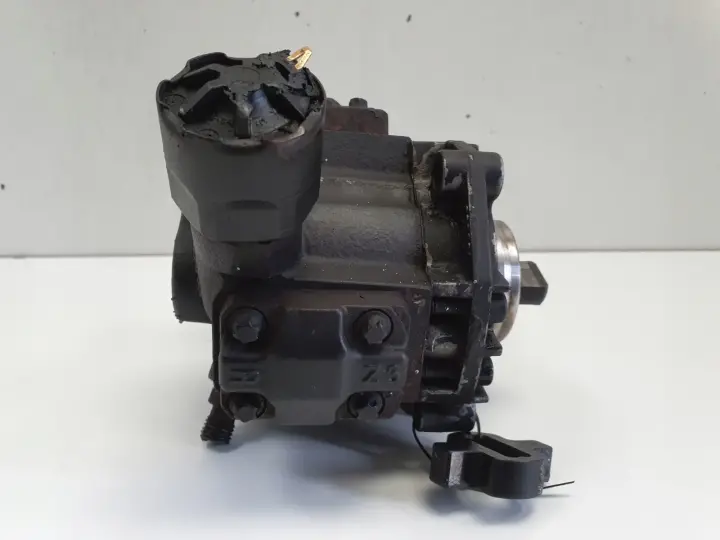 Volvo C30 V50 S40 II V70 III 2.0 D POMPA WTRYSKOWA paliwa