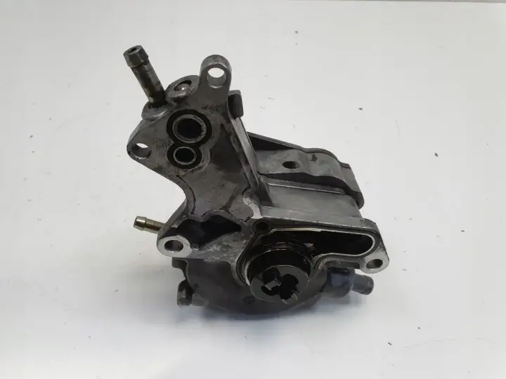 Audi A6 C5 VW Passat B5 1.9 TDI POMPA VACUM wakum 038145209A