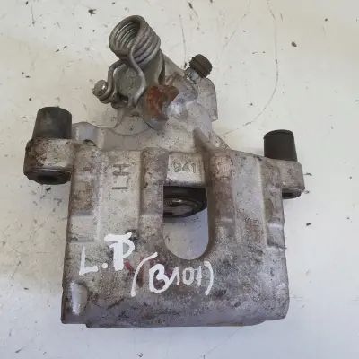 Volvo V40 II TYLNY ZACISK HAMULCOWY lewy tył KIEROWCY