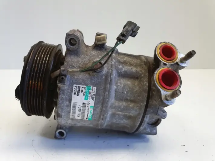 Volvo S40 II V50 1.6 D D2 SPRĘŻARKA KLIMATYZACJI P31291929