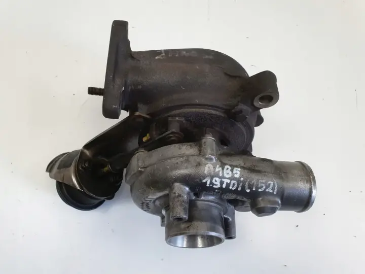 Audi A4 B5 1.9 TDI TURBOSPRĘŻARKA turbo 028145702C