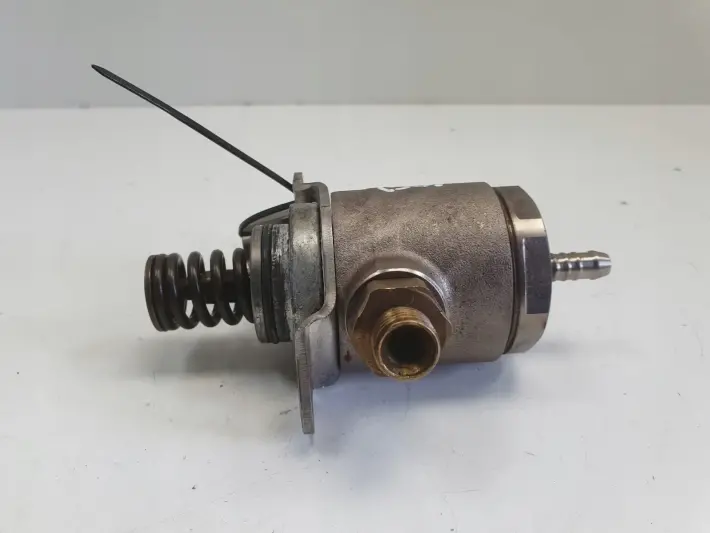 Audi A3 II 8P 2.0 TFSI POMPA WTRYSKOWA paliwa 06J127025F