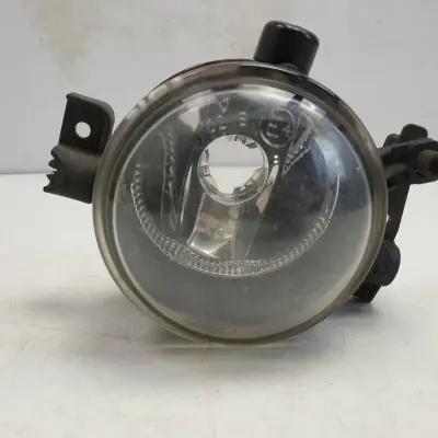 Ford Focus mk2 II PRAWY PRZEDNI HALOGEN Przód