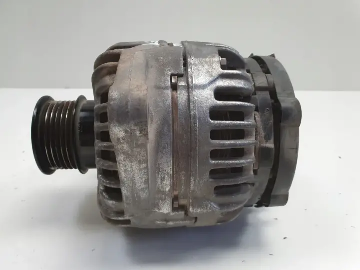 Opel Vectra C 1.9 CDTI ALTERNATOR bosch 0124425097