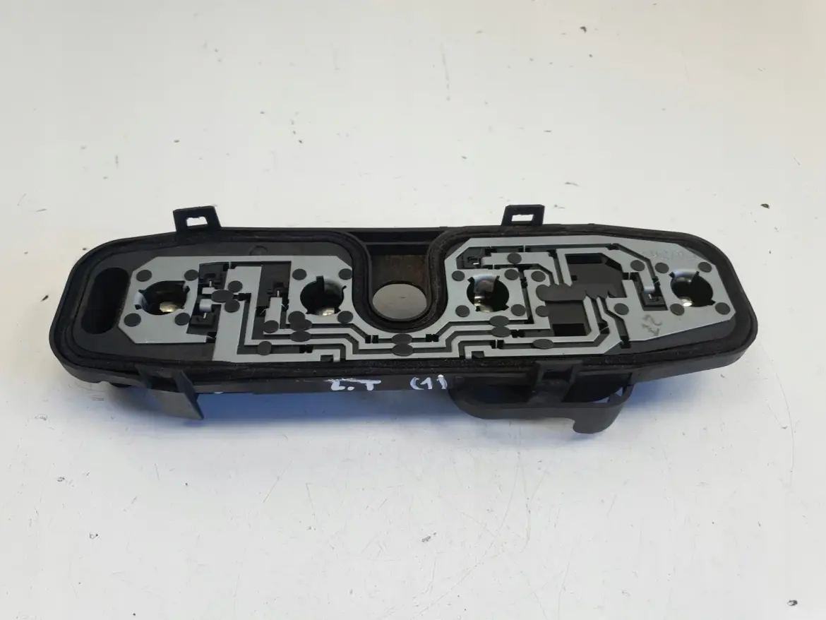 Citroen C2 LEWY WKŁAD LAMPY lewy tył kierowcy