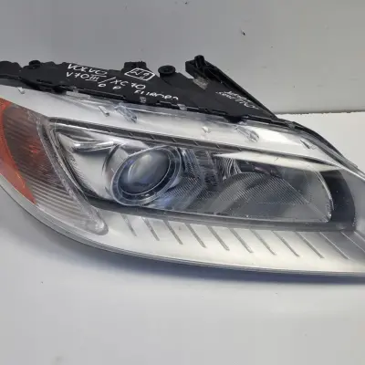 Volvo S80 II V70 III 06-16r PRZEDNIA LAMPA PRAWA PRAWY PRZÓD skręt 31283916