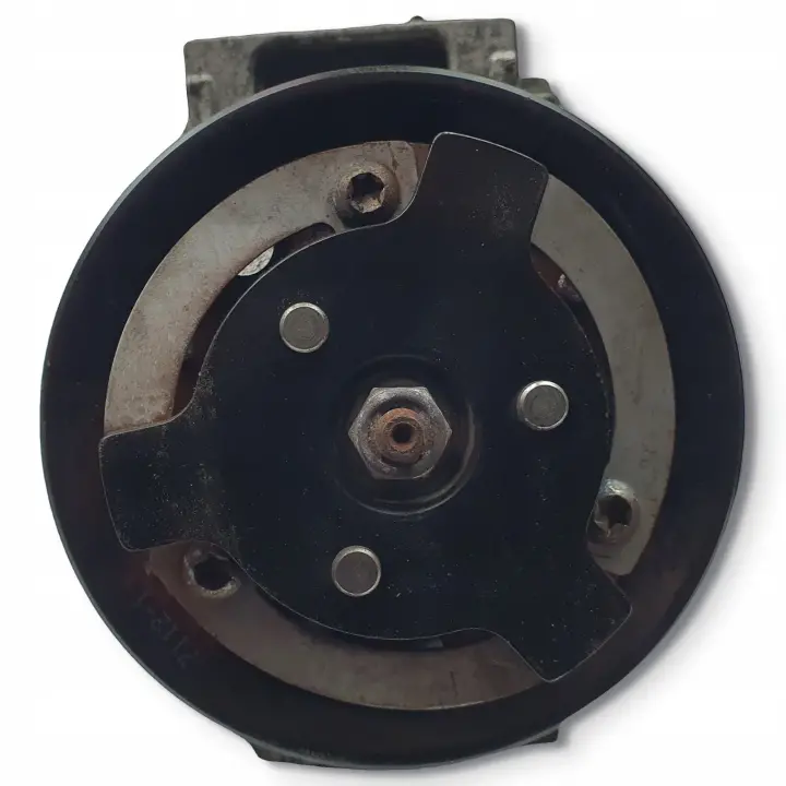 63ec5b640fc5c9823f64fe1672f70001