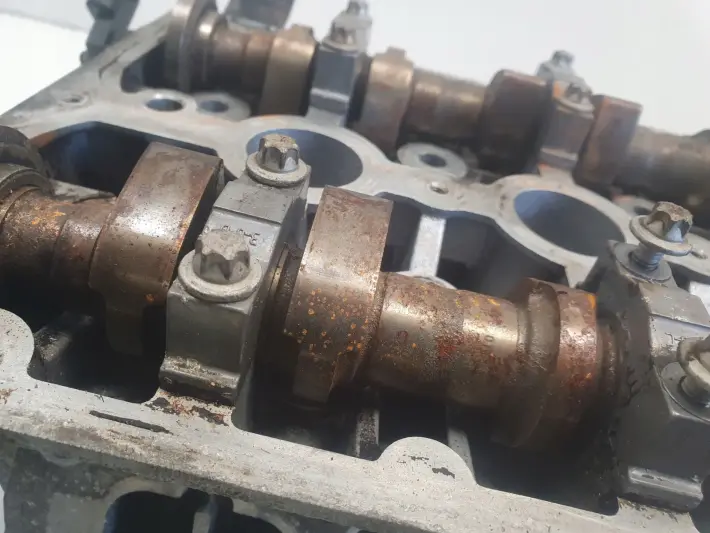 Opel Zafira B Astra J 1.6 16V A16XER GŁOWICA CYLINDRÓW 55559340