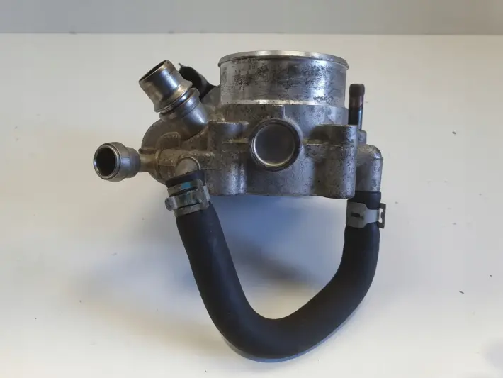 Opel Insignia 1.8 16V PRZEPUSTNICA 0280750245 bosch 55561495