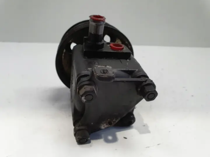 Volvo S80 II V70 III 2.4 D5 POMPA WSPOMAGANIA 31202095