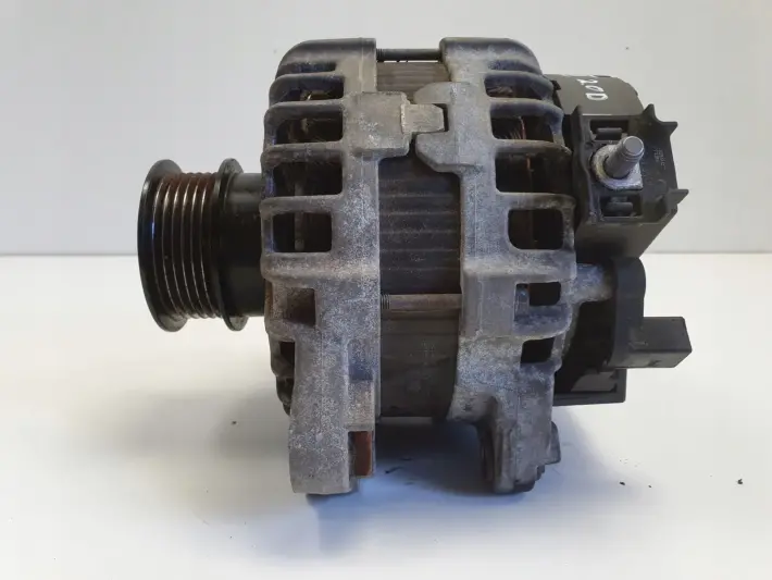 Volvo S60 II V60 2.0 D3 ALTERNATOR 30659580