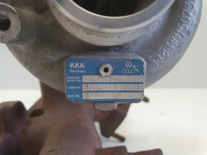VW Golf V 1.9 TDI TURBOSPRĘŻARKA turbo 038253014B