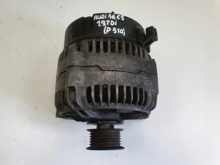 Audi 80 B4 1.9 TDI ALTERNATOR bosch 0123505011 120A