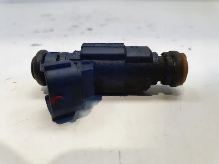 Kia Ceed 1.4 16V WTRYSKIWACZ PALIWA wtrysk 35310-2B000