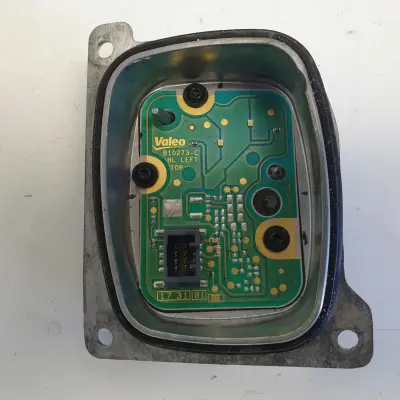 Renault Talisman MODUŁ LED Przetwornica 90138427