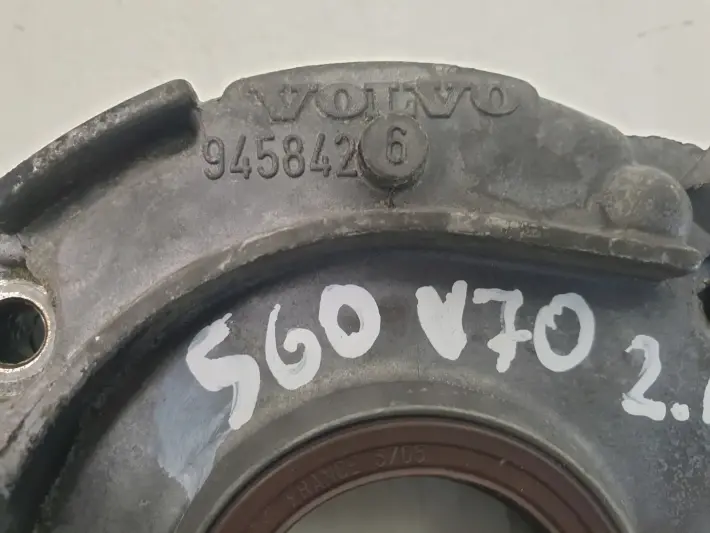 Volvo S60 V70 2.4 B POMPA OLEJU olejowa 9458426