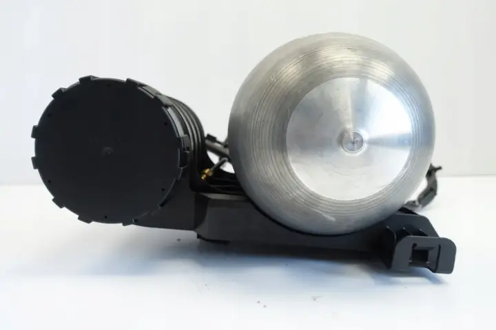 Jaguar XJ X351 ZBIORNIK POWIETRZA AW93-5B709-AC