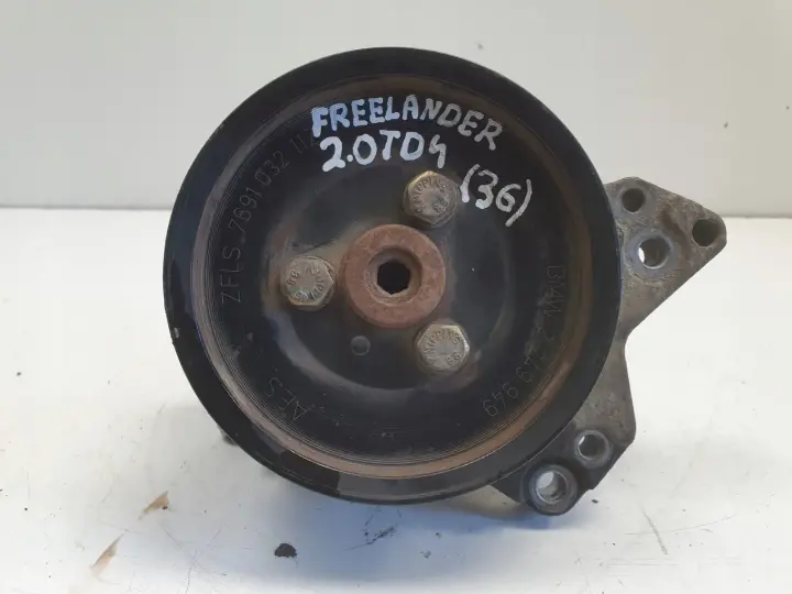 Land Rover Freelander 2.0 TD4 POMPA WSPOMAGANIA QVB101453