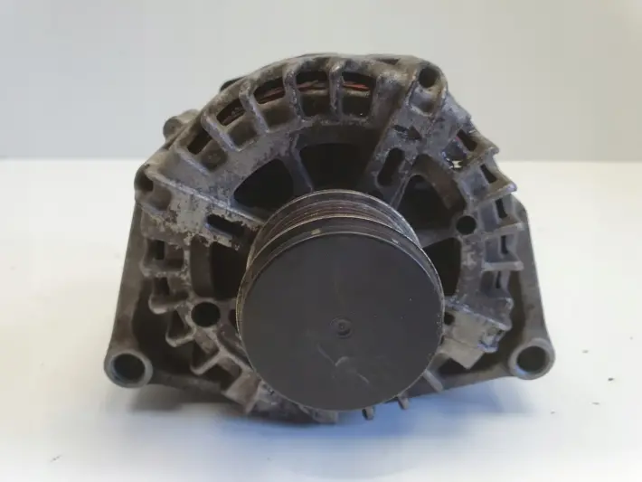 Opel Mokka A 1.4 T turbo ALTERNATOR 13577154 130A