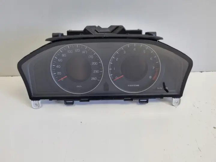 Volvo S80 II V70 III XC70 II 2.0 16V LICZNIK ZEGARY Europa 30786622AB