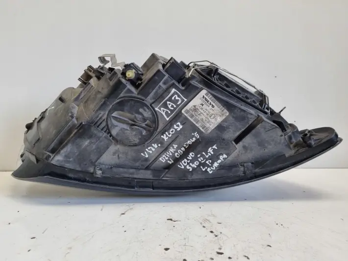 Volvo S40 II V50 LIFT PRZEDNIA LAMPA LEWA lewy przód 31265694 ZWYKŁA