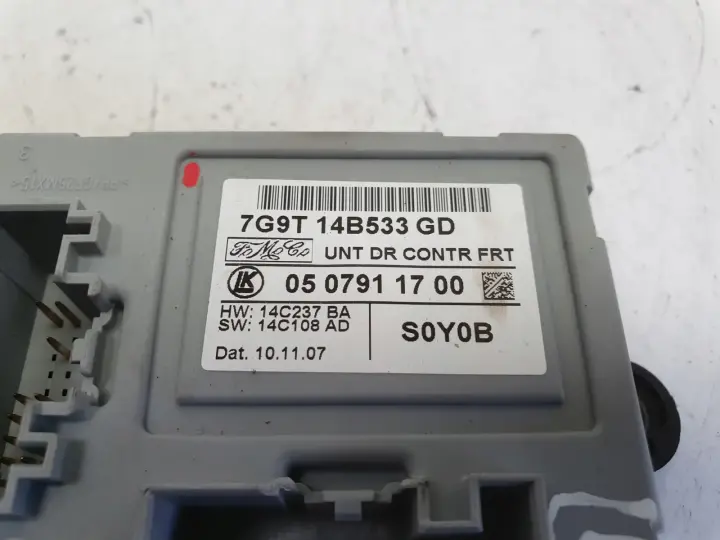 Volvo V70 III MODUŁ DRZWI STEROWNIK prawy przód 7G9T-14B533-GD