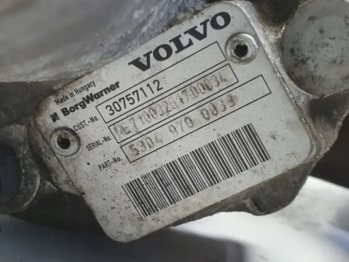 Volvo V70 III 2.5 T Turbo TURBOSPRĘŻARKA 30757112