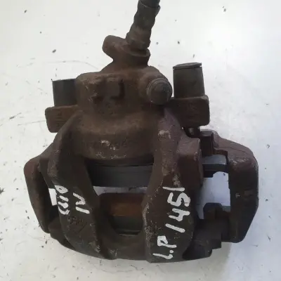 Renault Clio IV LEWY PRZEDNI ZACISK HAMULCOWY przód kierowcy 410104961R