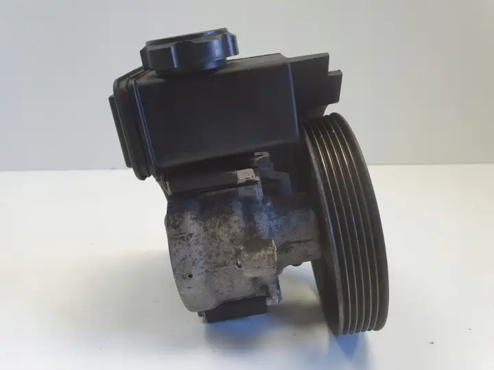 Citroen Xsara II 1.4 8V POMPA WSPOMAGANIA 9641267380