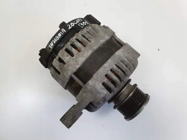Opel Insignia 2.0 CDTI ALTERNATOR