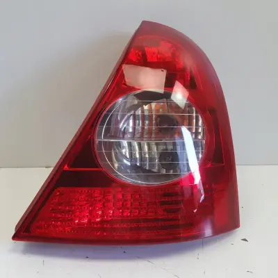 Renault Clio II lift 01-12r TYLNA LAMPA PRAWA prawy tył pasażera X65PH2