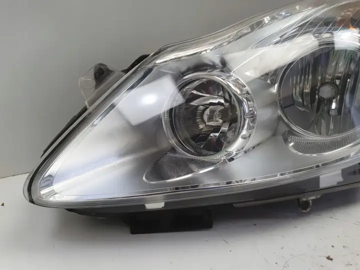 Opel Corsa D PRZEDNIA LAMPA LEWA lewy przód anglik Valeo 13186383