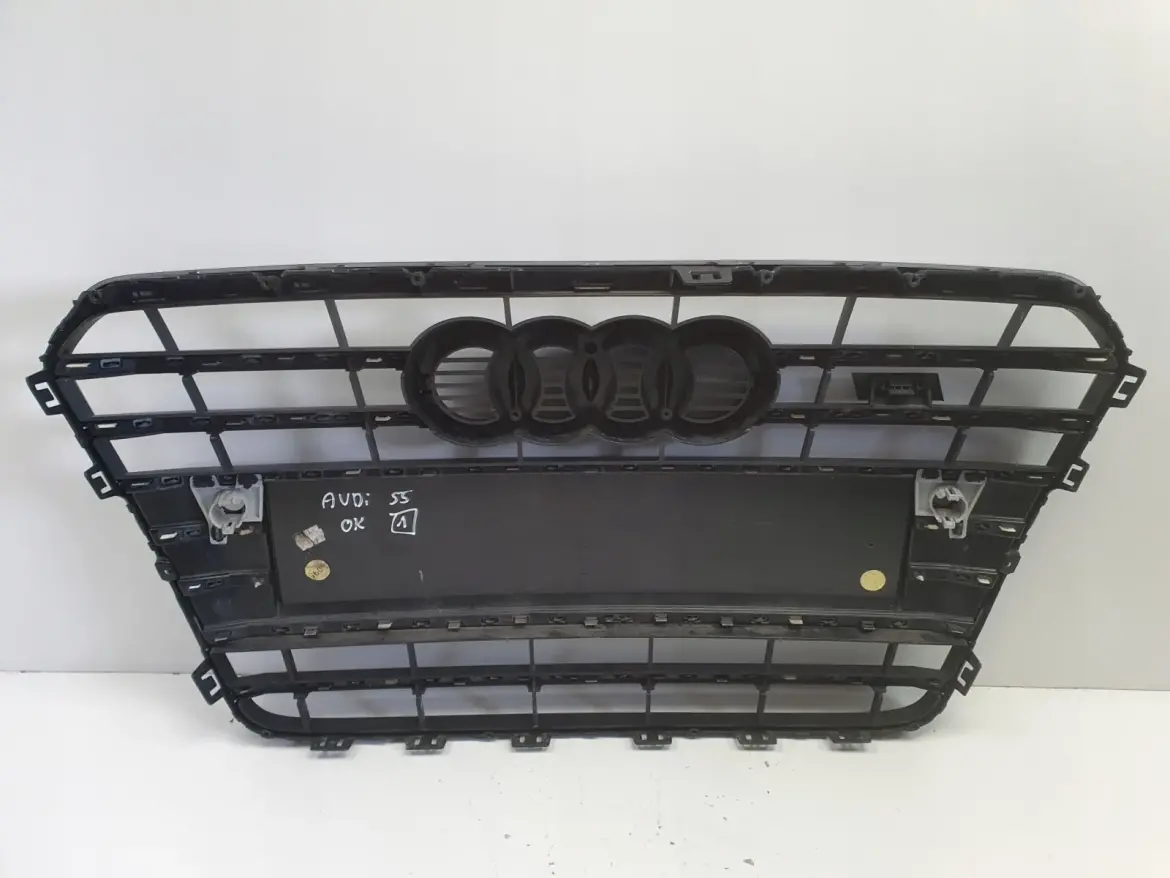 Audi A5 S5 lift ATRAPA CHŁODNICY Grill gril emblemat znaczek 8T0853651M