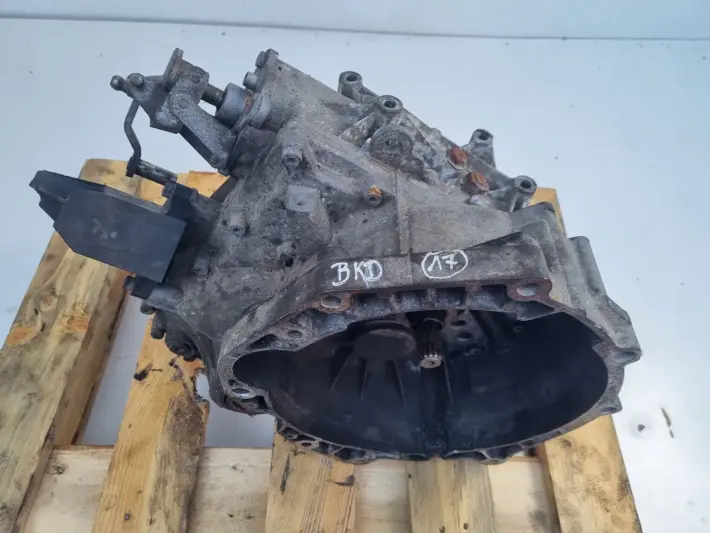Mini Cooper One S R50 R53 1.6 kompressor SKRZYNIA BIEGÓW BKD manualna