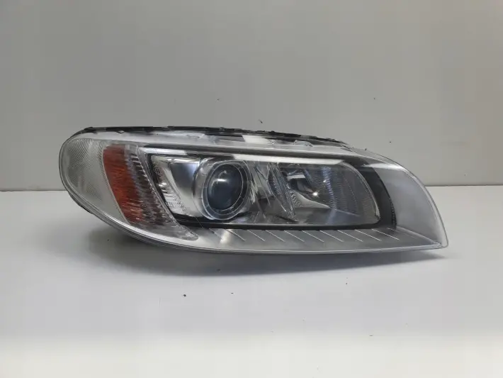 Volvo S80 II V70 III XC70 II LIFT PRZEDNIA LAMPA PRAWA PRAWY PRZÓD 31420014