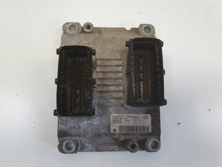 Opel Corsa D 1.2 16V STEROWNIK SILNIKA komputer 0261201212 55557935