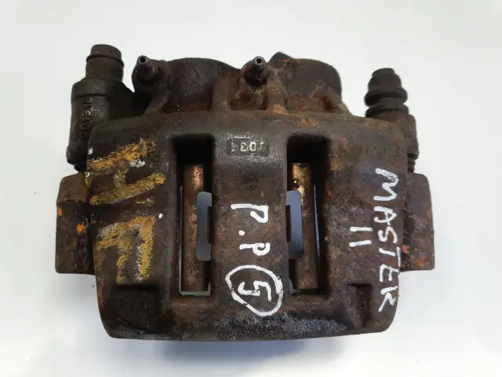 Renault Master III PRZEDNI ZACISK HAMULCOWY prawy przód PASAŻERA