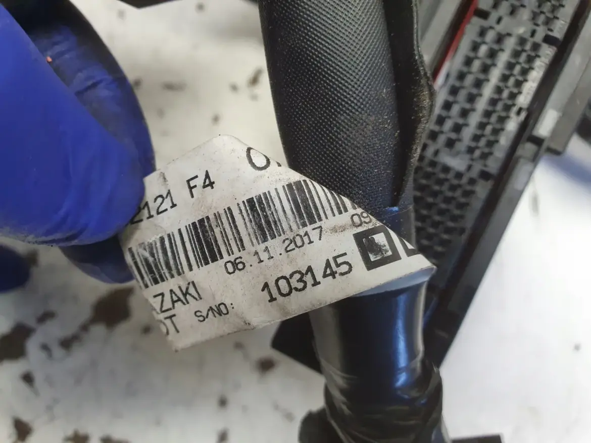 Toyota C-HR CHR 1.8 Hybryda Automat WIĄZKA SILNIKA Instalacja przewody