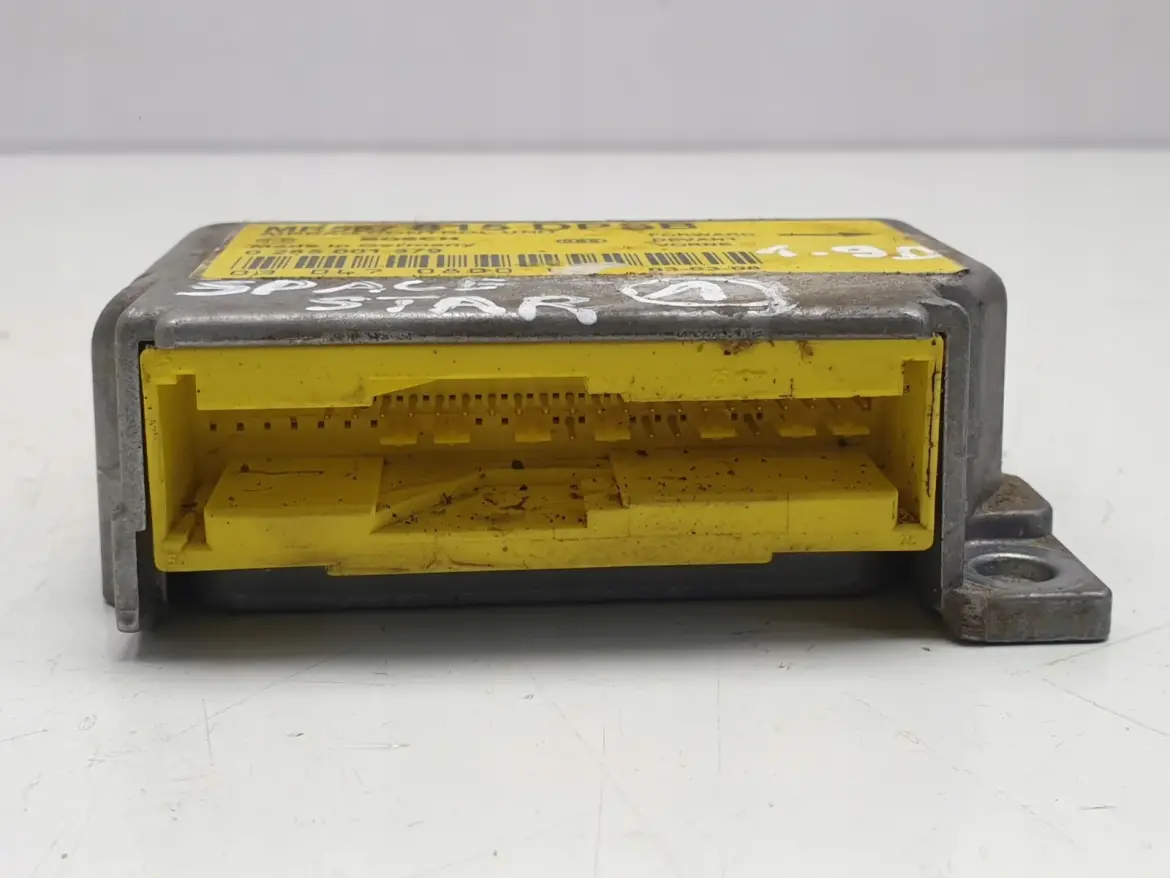 Mitsubishi Space Star MODUŁ PODUSZEK MR587815