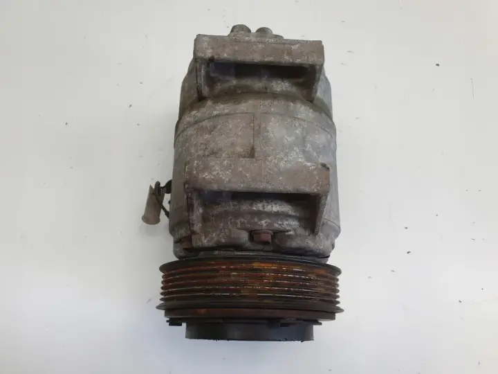 Volvo S60 I V70 II 2.4 D5 SPRĘŻARKA KLIMATYZACJI P30761388