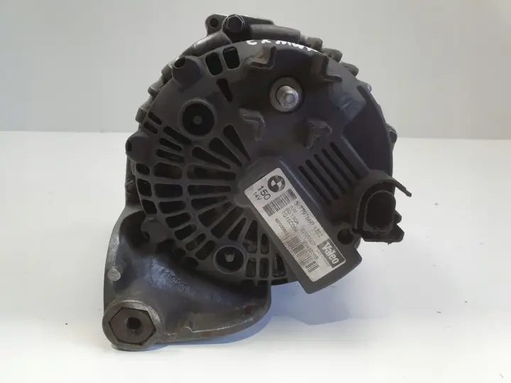 BMW X3 2.0 D ALTERNATOR 7797660 150A valeo
