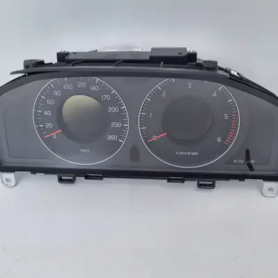 Volvo S80 II V70 III XC70 II LICZNIK ZEGARY Europa diesel 31254535AA