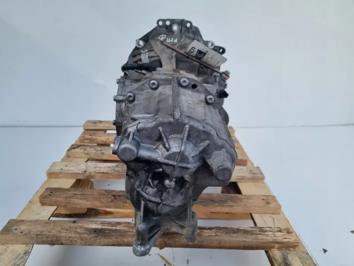 Audi A4 B6 1.9 TDI MANUALNA SKRZYNIA BIEGÓW manual FYA