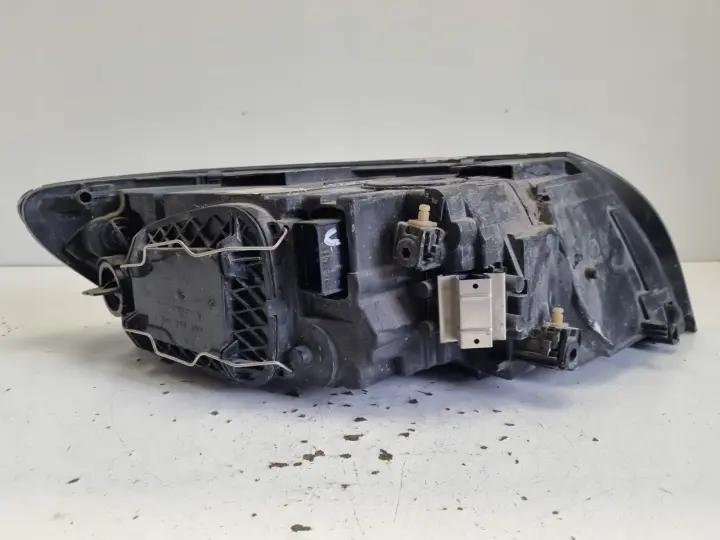 Volvo S40 II V50 LIFT PRZEDNIA LAMPA LEWA lewy przód 31265694 ZWYKŁA ŁADNA