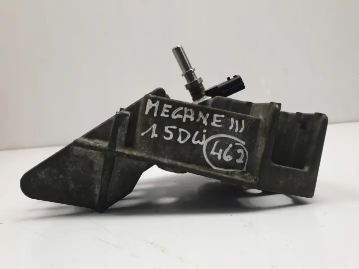 Renault Megane III 1.5 DCI ŁAPA UCHWYT wtrysk DPF