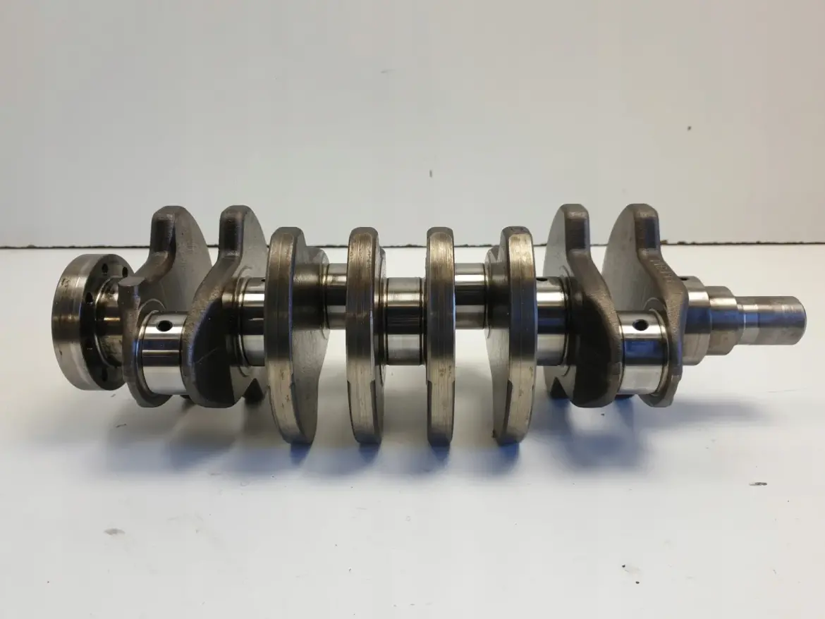 Opel Corsa D 1.3 CDTI WAŁ KORBOWY