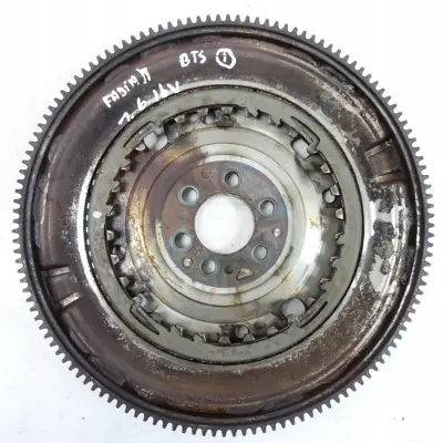 Skoda Fabia II 1.6 16V KOŁO ZAMACHOWE oryginał