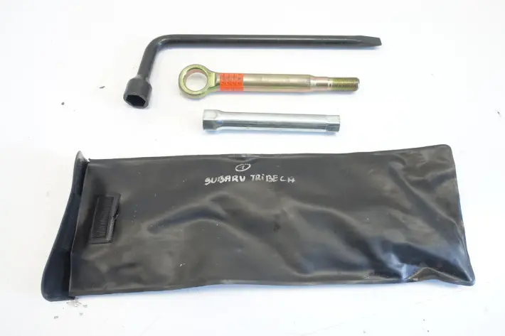 Subaru Tribeca ZESTAW KOŁA ZAPASOWEGO zapasu KLUCZ