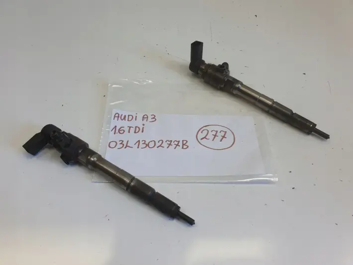 Audi A3 II 8P 1.6 TDI WTRYSKIWACZ wtrysk 03L130277B
