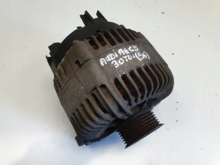 Audi A6 C6 3.0 TDI ALTERNATOR 059903015R valeo 180A